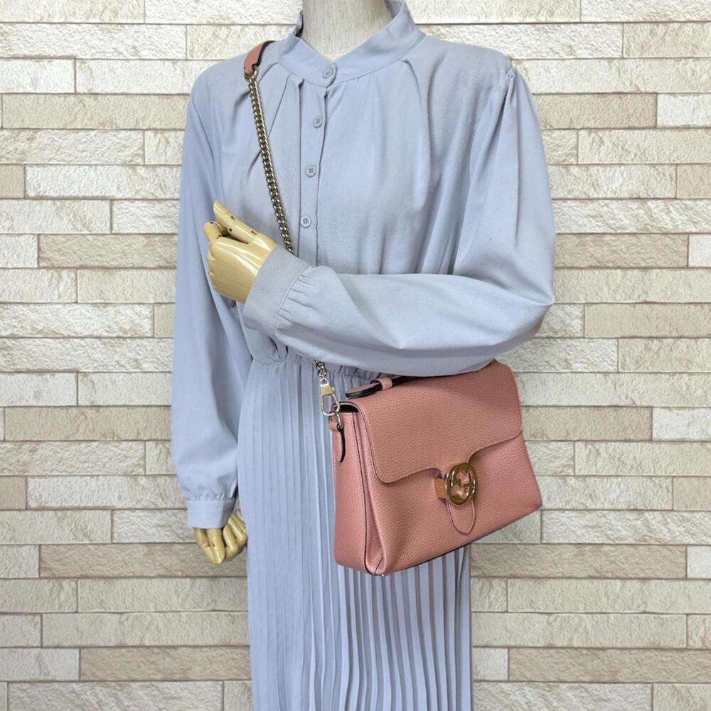 GUCCI Authentic Pink Leather Shoulder Bag - Picture 2 of 13